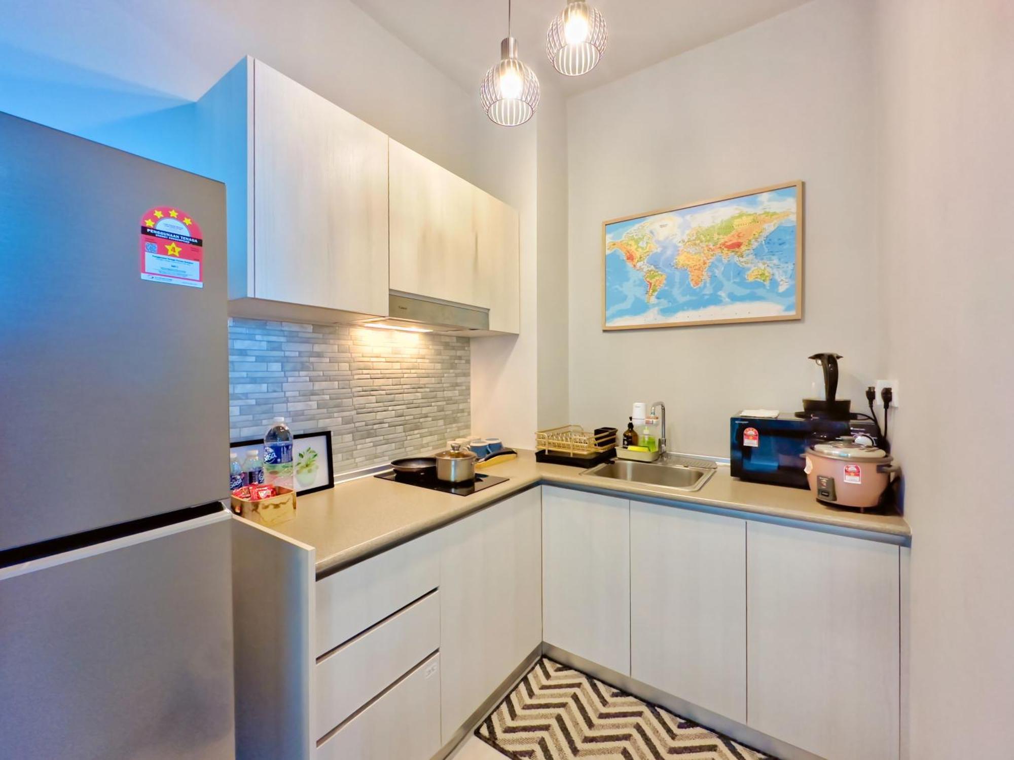#6 Jesselton Quay City Pads Seaview By Zeluxo Kota Kinabalu Exterior photo